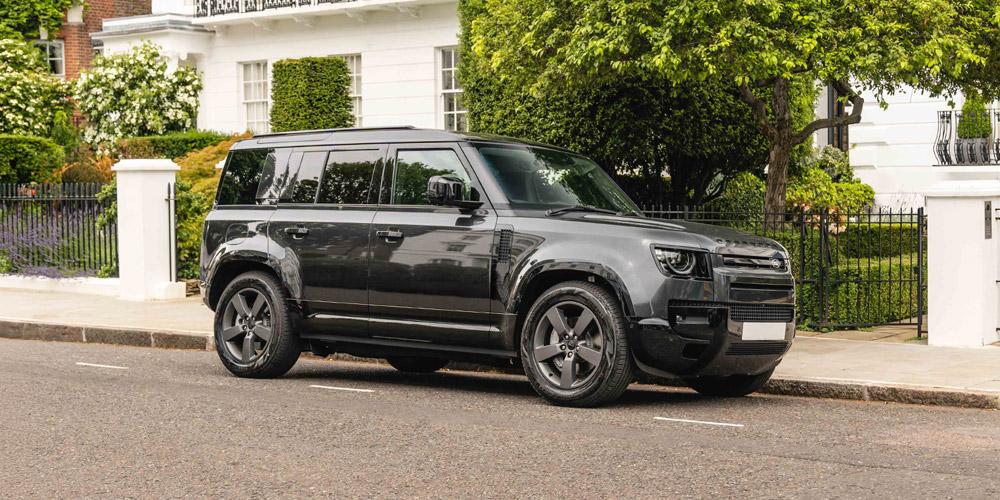 Land Rover Defender 110 D300