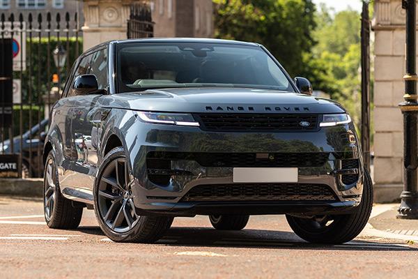 Range Rover Car Rental from Avis Prestige, Available with Arrive & Drive from Heathrow Airport London