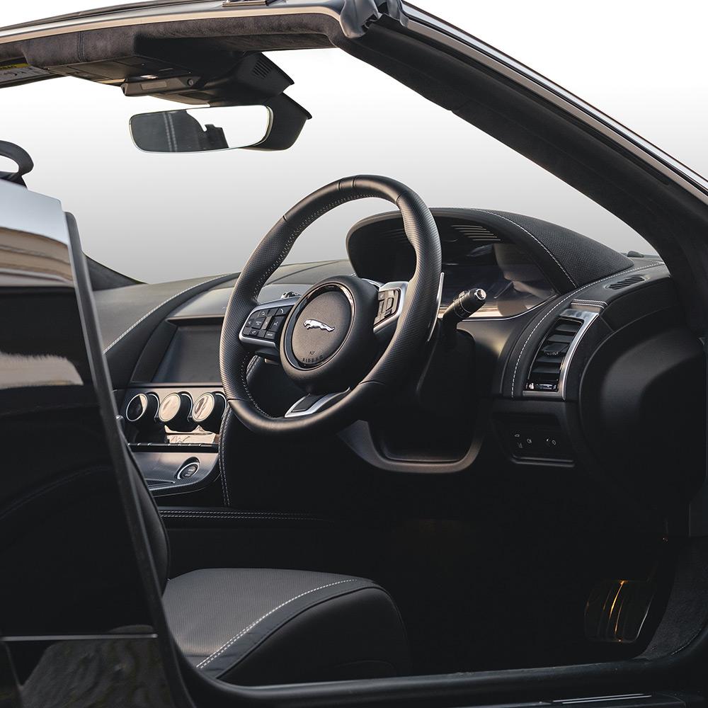  F-Type V8 Interior