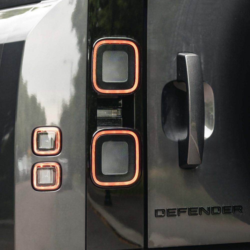 Defender 11 Interior