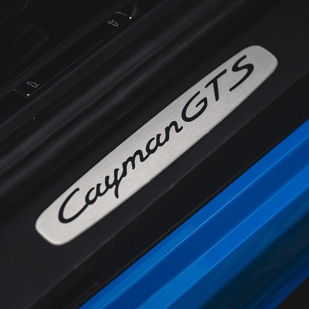 Cayman GTS Door Seal