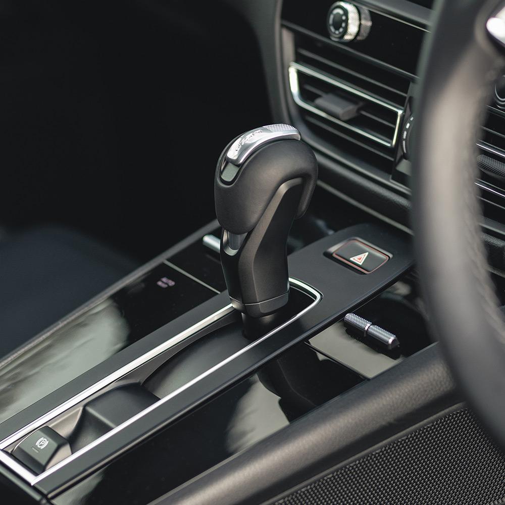 Macan Console