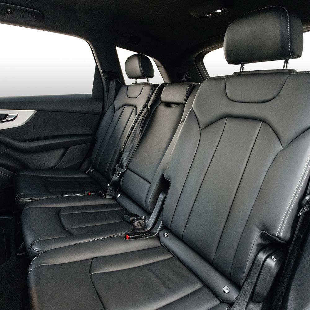 Audi Q7 rear seats
