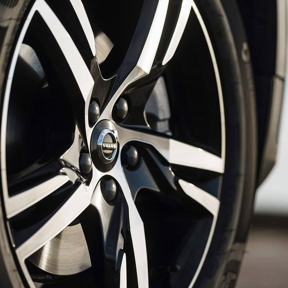 Volvo XC40 Alloy Wheel