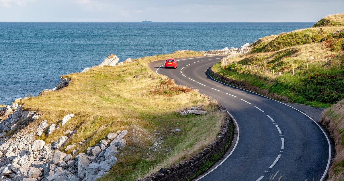 can a tourist drive in uk